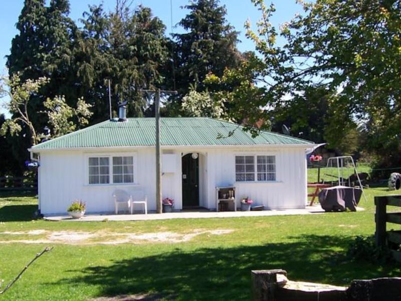 Wacky Stays - Unique Farm-Stay Glamping Rentals, Free Animal Feeding Tours Кайкоура Экстерьер фото